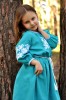 Довга дитяча сукня з льону для святкових подій