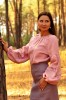 Жіночна вишиванка з ніжним візерунком пудрового рожевого відтінку