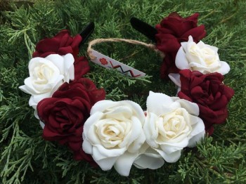 Ободок «Бордові та білі троянди»